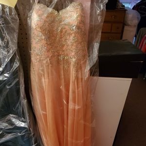 Peach dress with diamond and gold beads